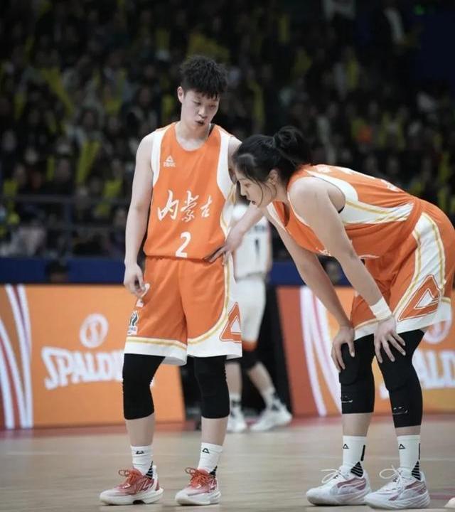 关于俄罗斯女篮破纪录夺冠，队伍表现让人赞叹的信息