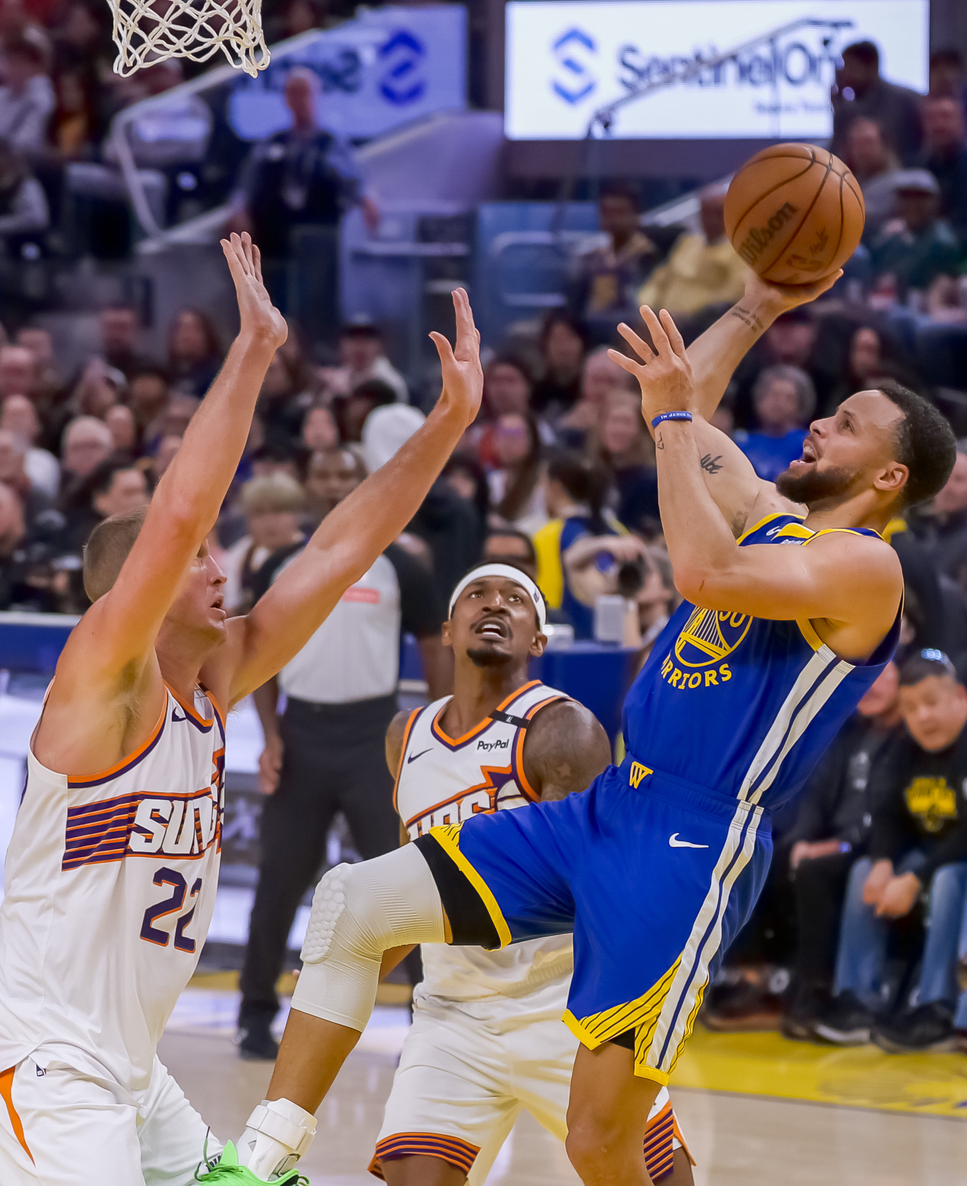 关于NBA赛事精华综述，惊心动魄神级对决的信息