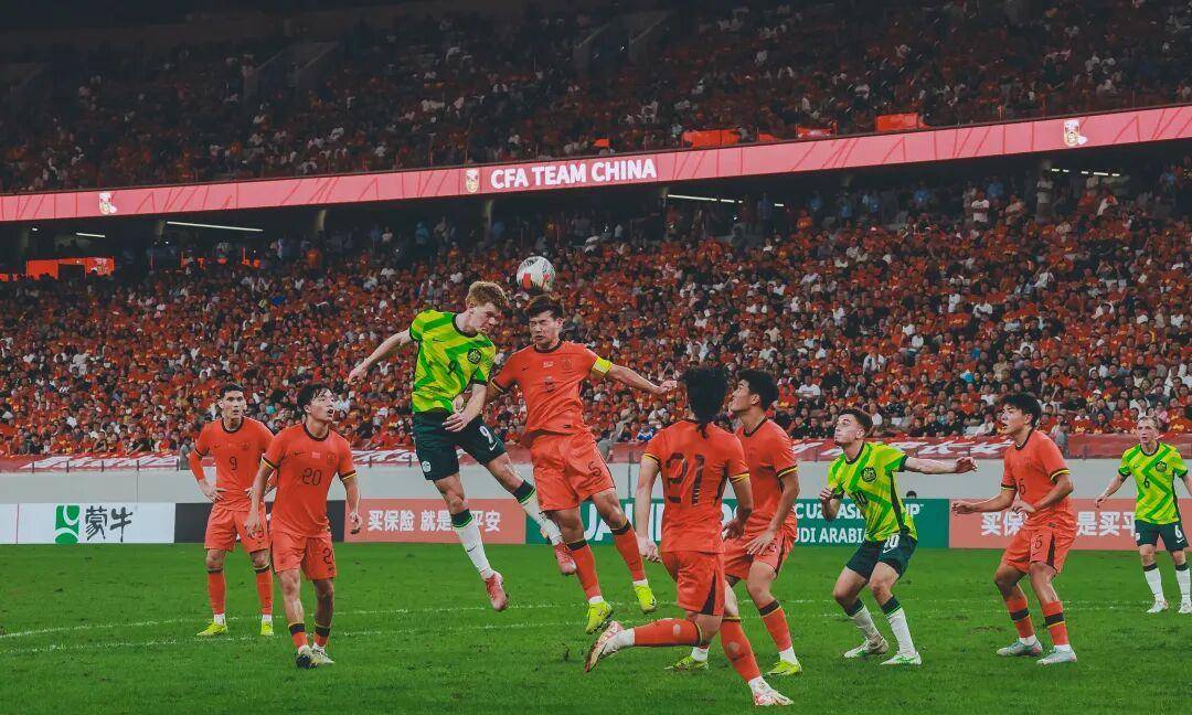 关于战术调整得当，球队成功晋级下一轮的信息