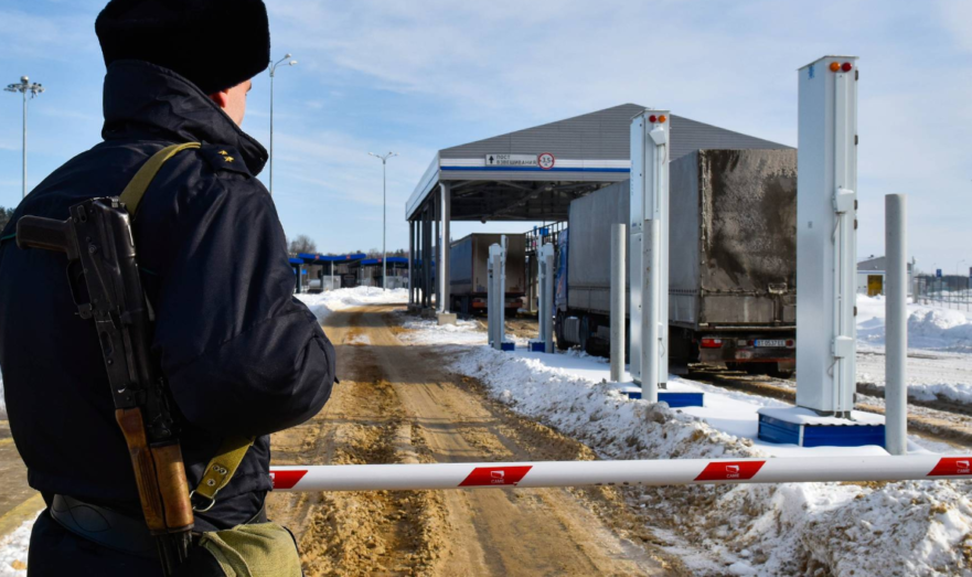 包含中东篮球锦标赛推迟，球员集中进行自我隔离的词条