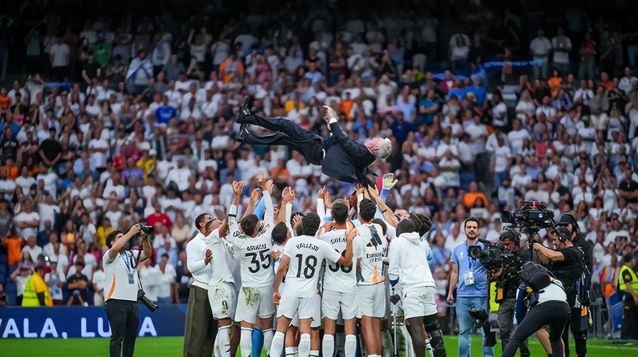 关于皇马横扫AC米兰，布鲁诺·费尔南德斯送出助攻的信息