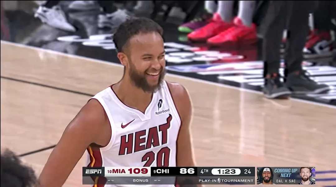 热火客场击败公牛结束连败