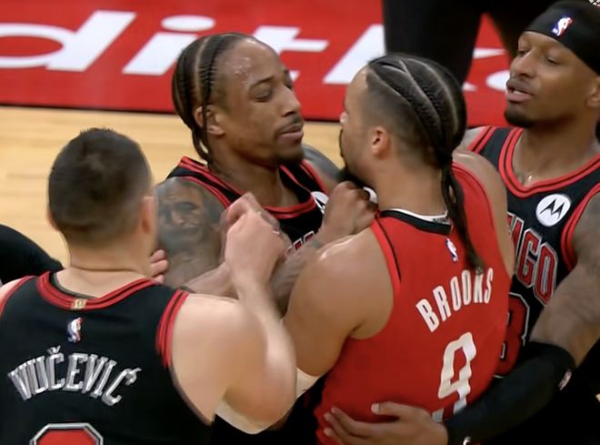 火箭战胜公牛，取得四连胜