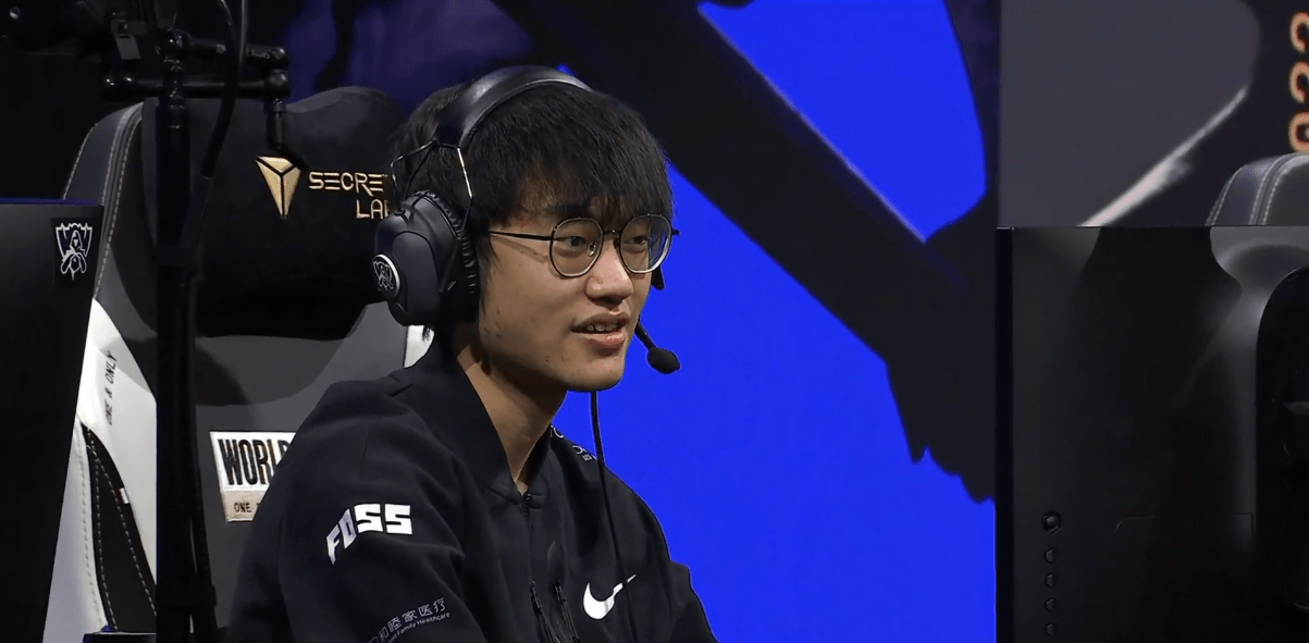 关于DRX2绝杀RGE，Caps统治全场的信息