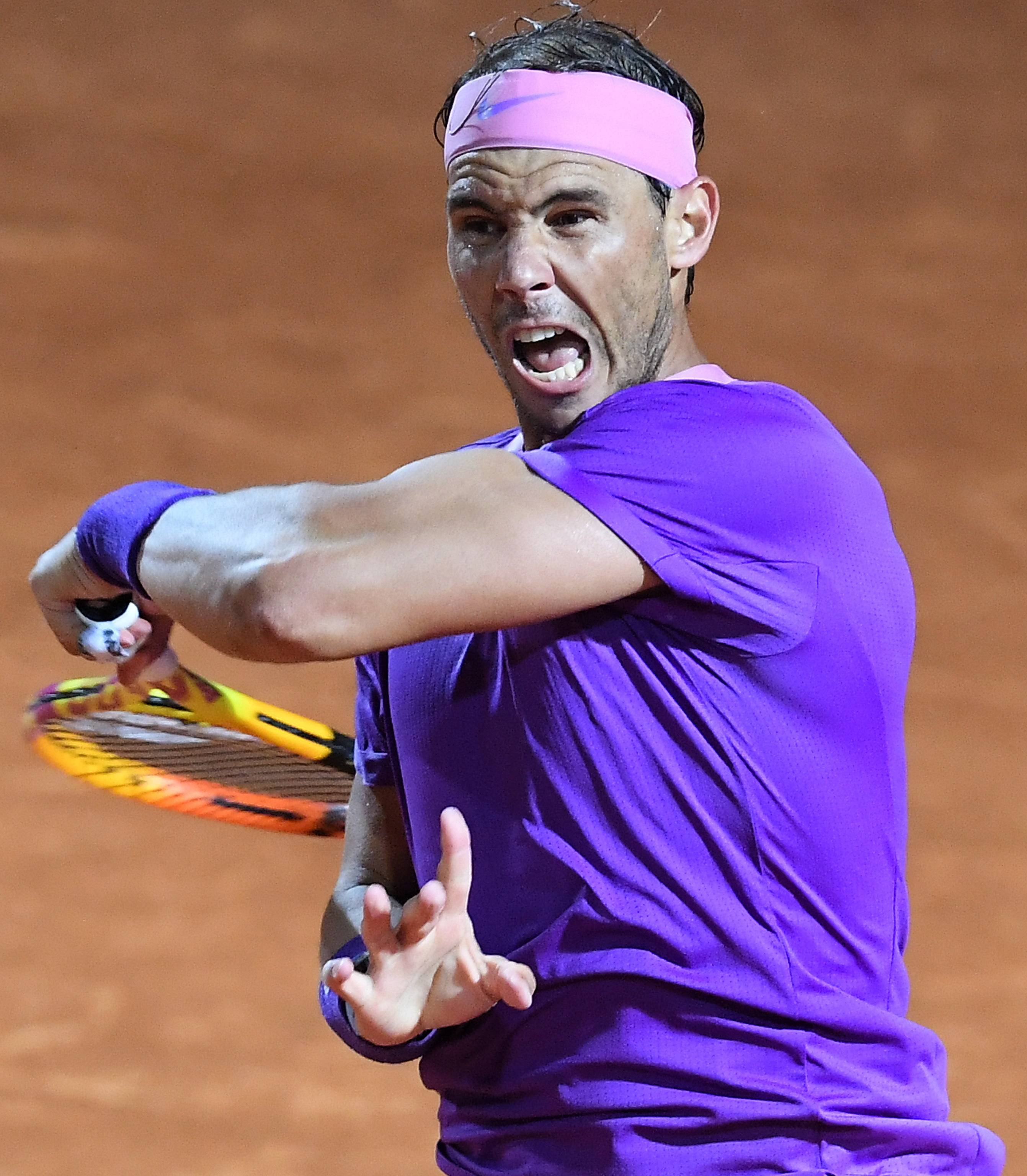 意大利网球队强势世界网球队，纳达尔完成帽子戏法