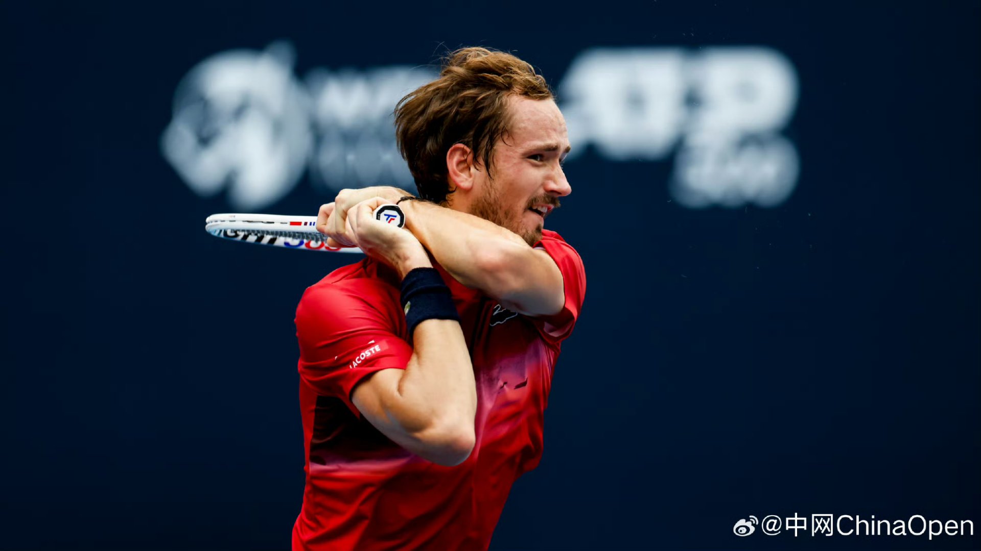 法网完胜戴维斯杯，梅德韦杰夫扛起全队