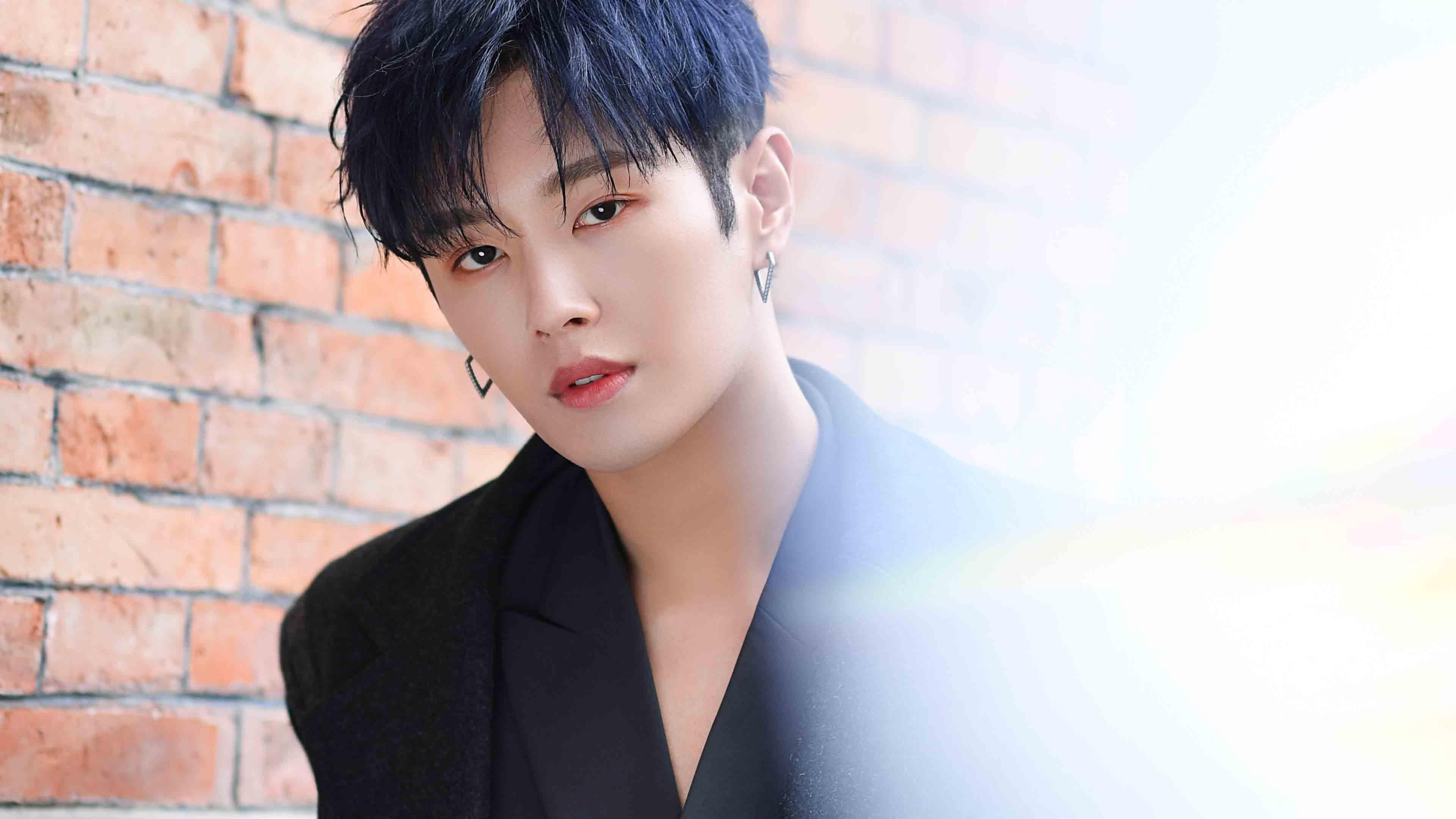 引擎轰鸣与三分暴雨,当拉文在F1赛道接管比赛